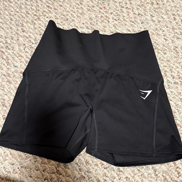 Gymshark Black Biker Workout Shorts Scrunch Butt- Size Small - Picture 1 of 5